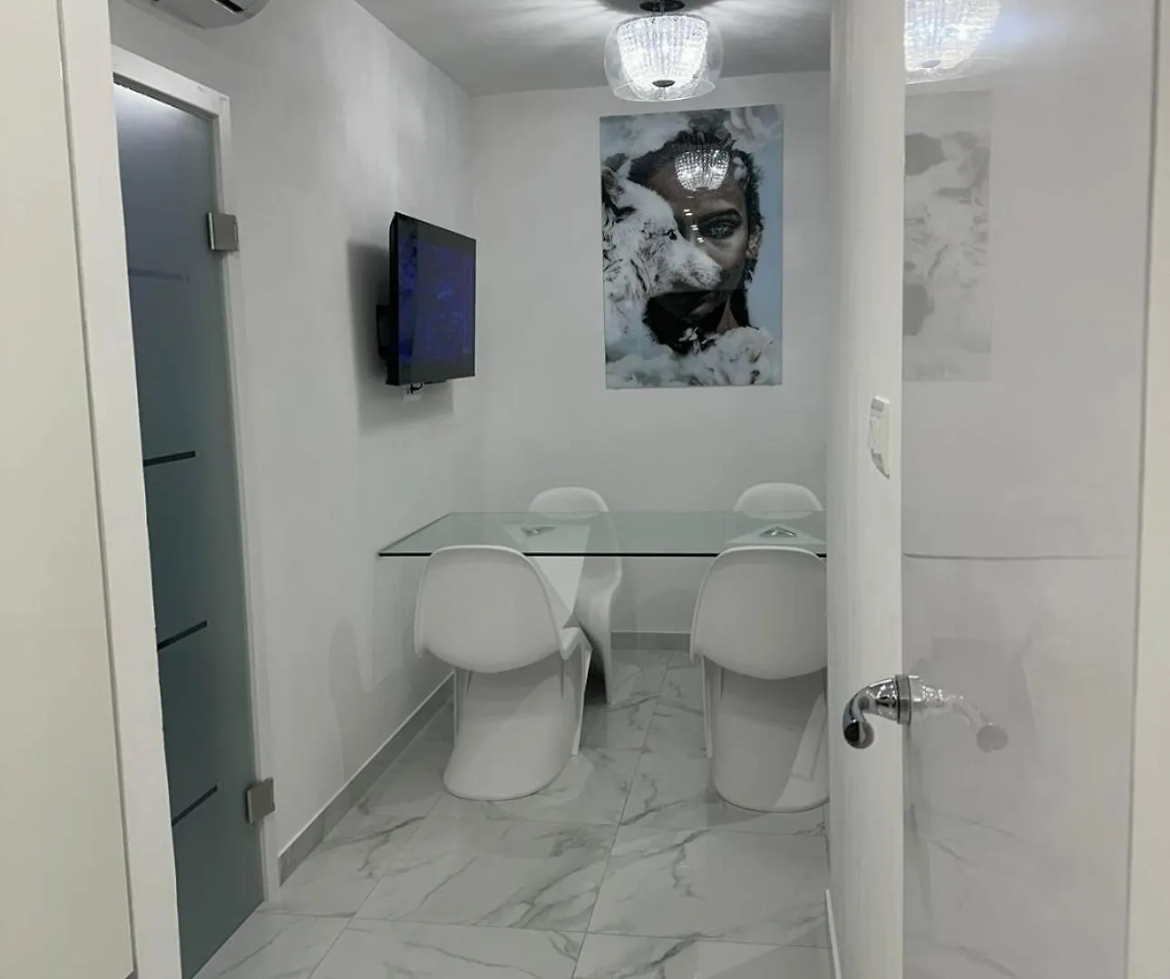 Galaxy - Futuristic Apartment Split Kroatien