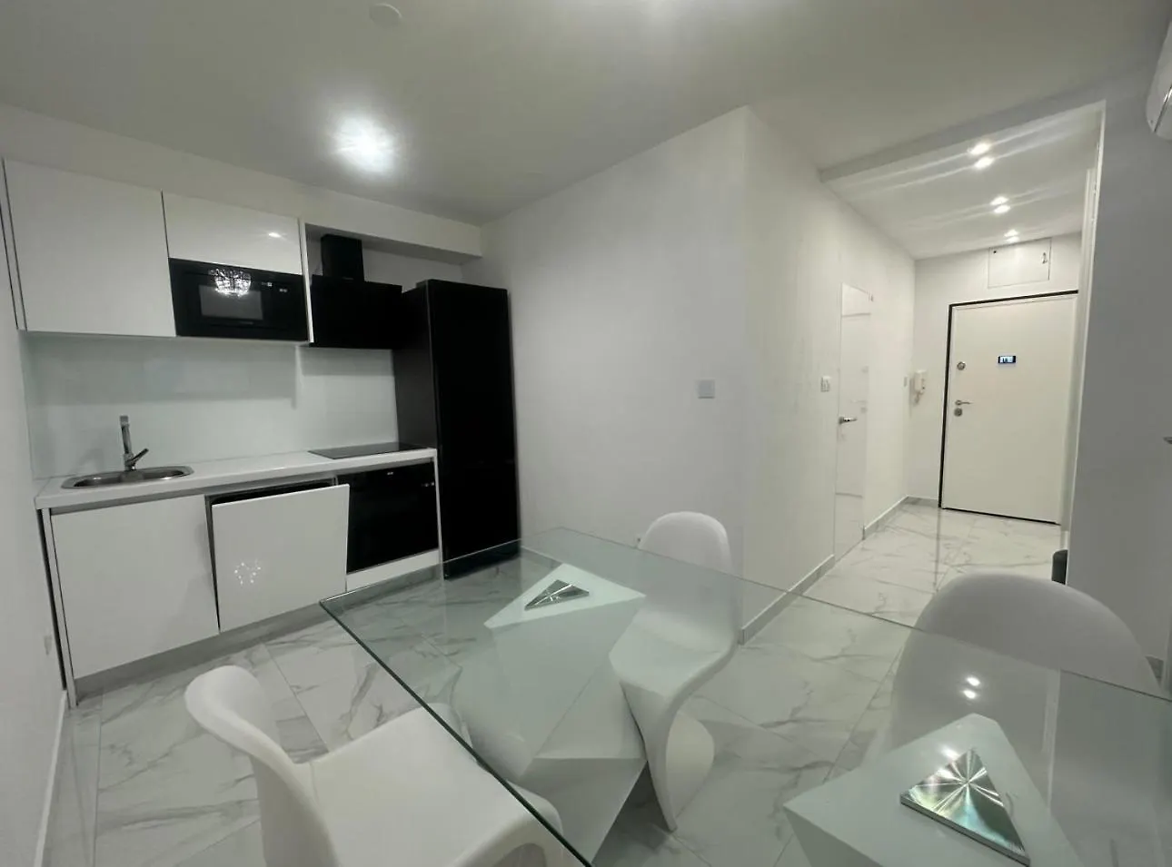Galaxy - Futuristic Apartment 斯普利特 克罗地亚